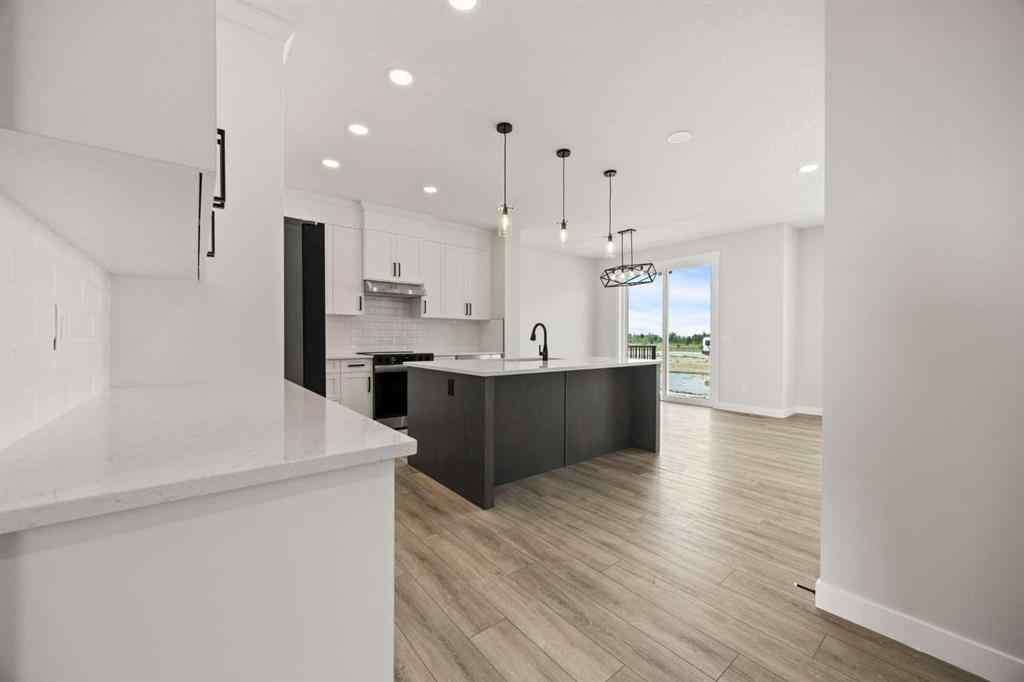 MLS® A2267199 - 494 Kinniburgh Loop  in Kinniburgh South Chestermere, Residential