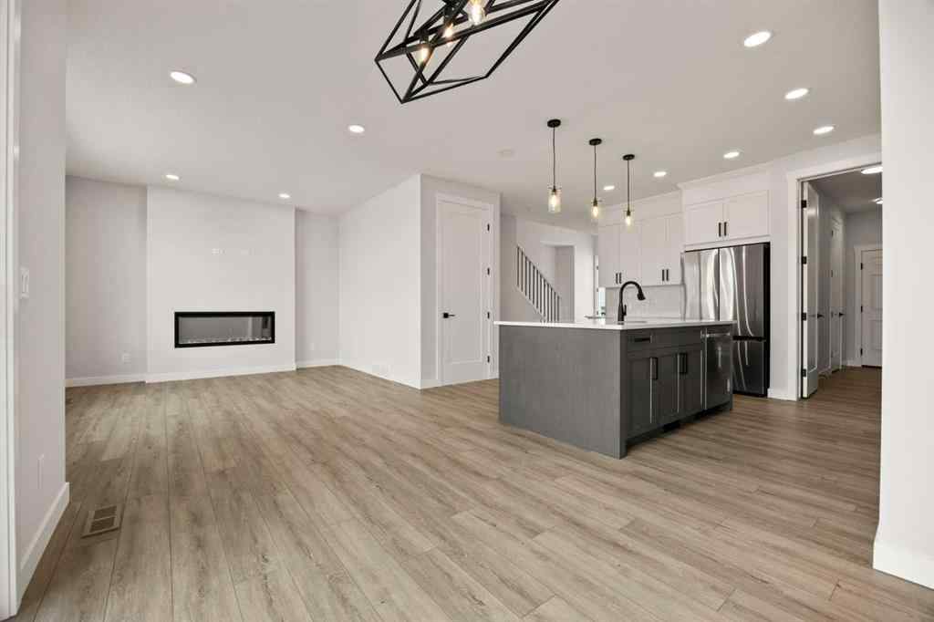 MLS® A2267199 - 494 Kinniburgh Loop  in Kinniburgh South Chestermere, Residential