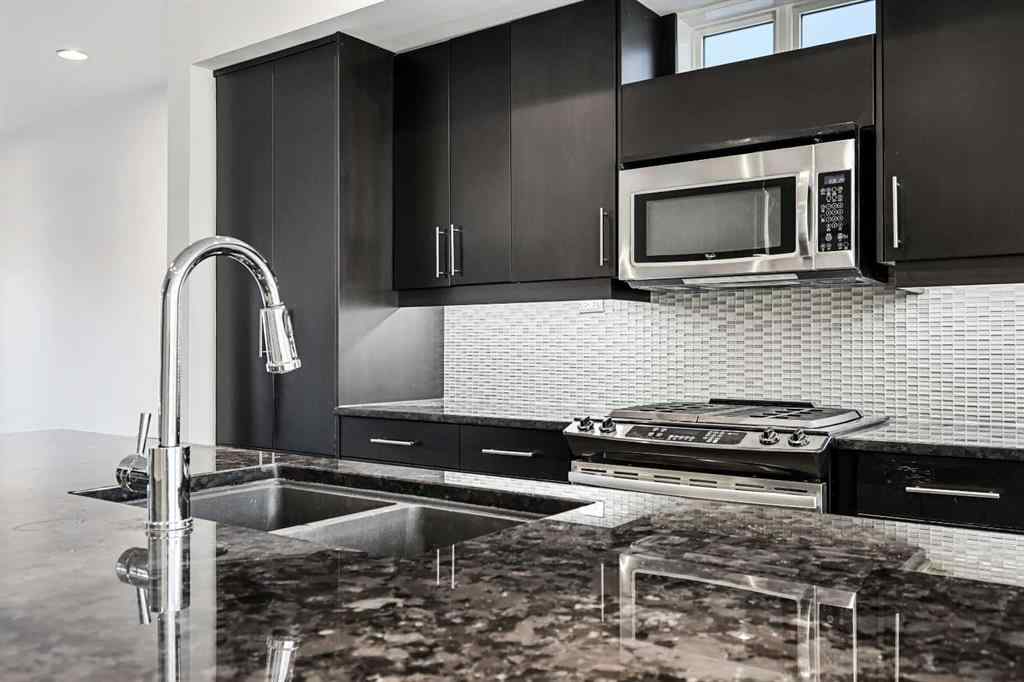 MLS® A2267200 - 2013 24a Street SW in Richmond Calgary, Residential