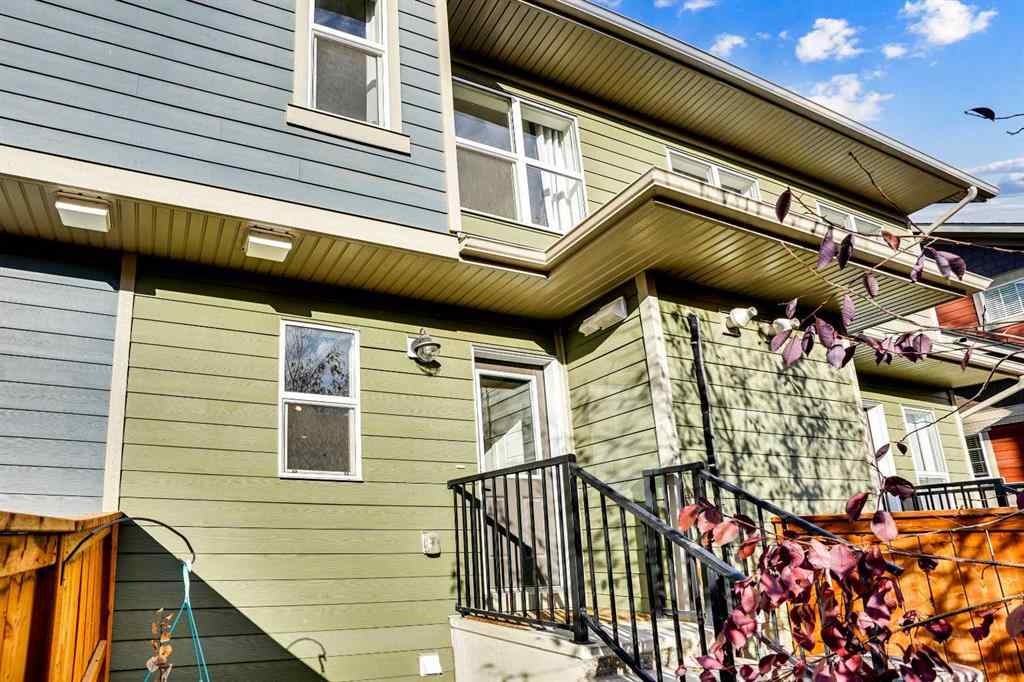 MLS® A2267202 - 128 Cranbrook Square SE in Cranston Calgary, Residential