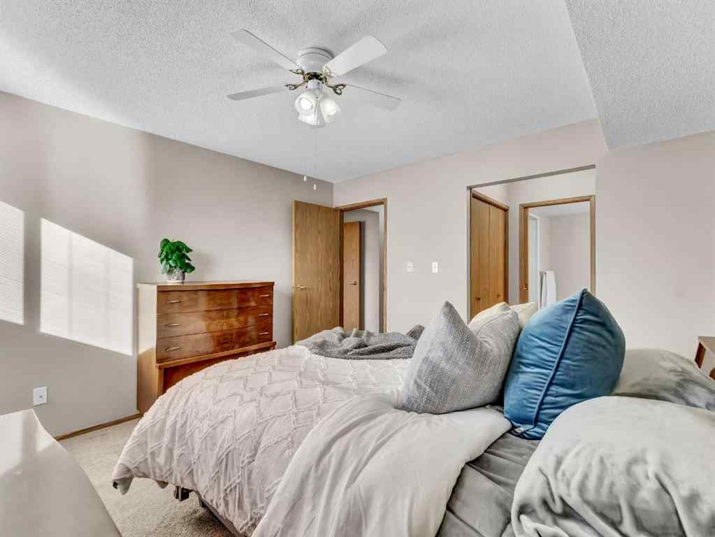 MLS® A2267205 - Unit #204 3090 15 Avenue SE in Crestwood-Norwood Medicine Hat, Residential