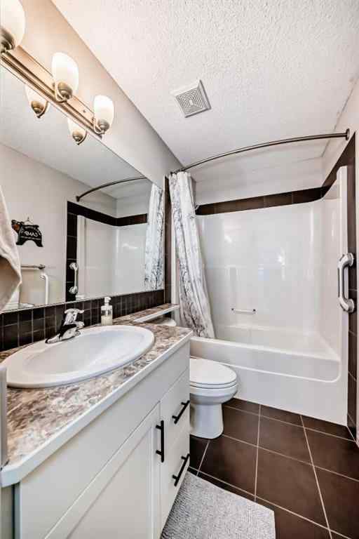 MLS® A2267206 - 1516 Montrose Terrace SE in Montrose High River, Residential