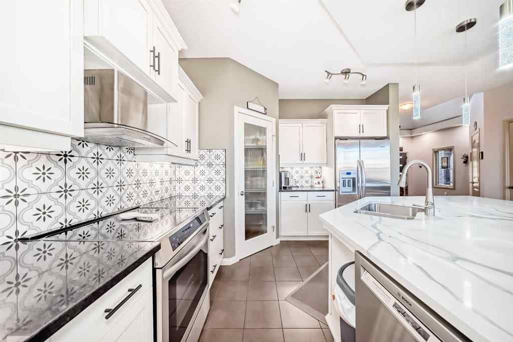 MLS® A2267206 - 1516 Montrose Terrace SE in Montrose High River, Residential