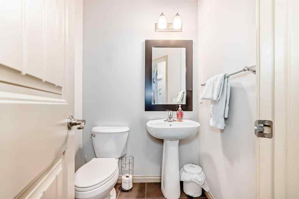 MLS® A2267206 - 1516 Montrose Terrace SE in Montrose High River, Residential