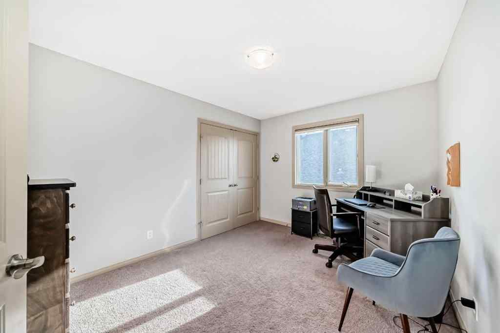 MLS® A2267206 - 1516 Montrose Terrace SE in Montrose High River, Residential