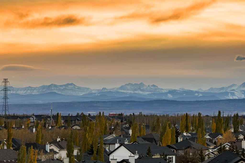 MLS® A2267209 - 75 Westland Park SW in West Springs Calgary, Residential