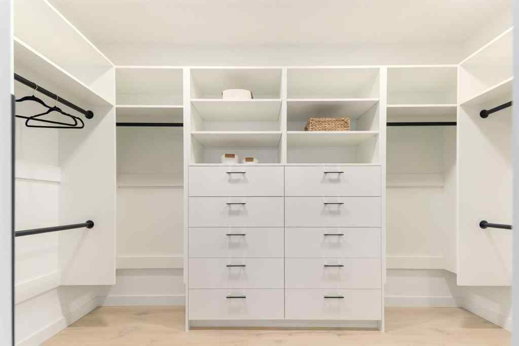 MLS® A2267209 - 75 Westland Park SW in West Springs Calgary, Residential