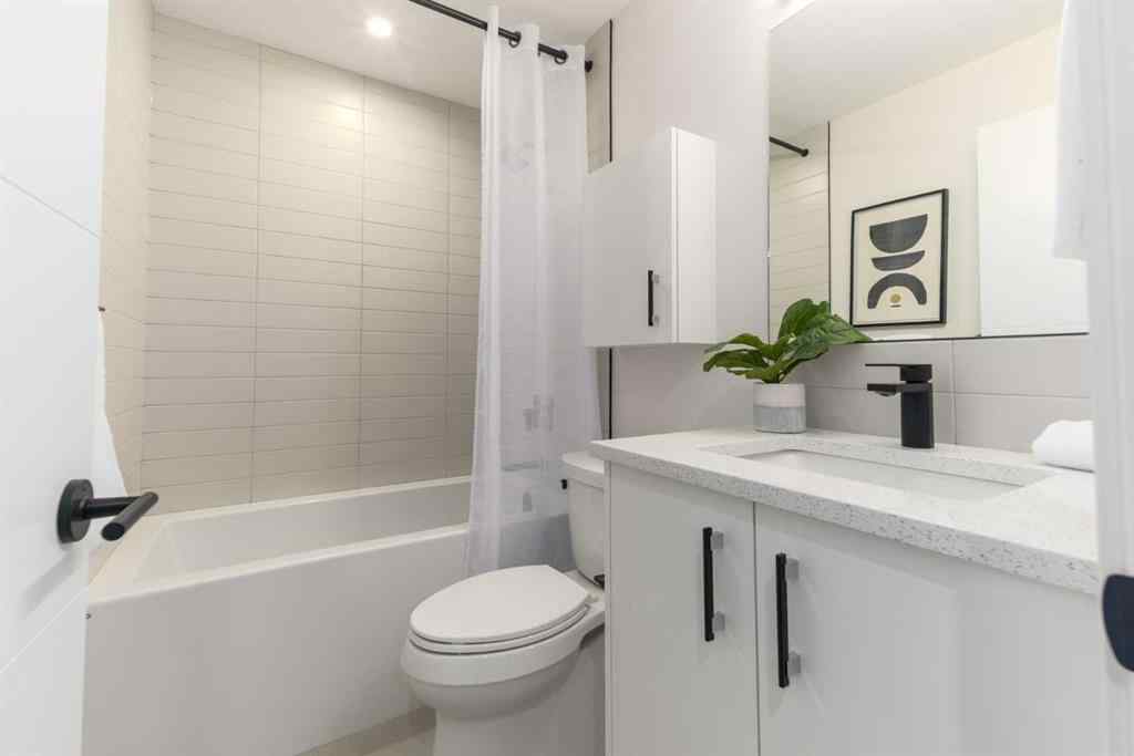 MLS® A2267209 - 75 Westland Park SW in West Springs Calgary, Residential