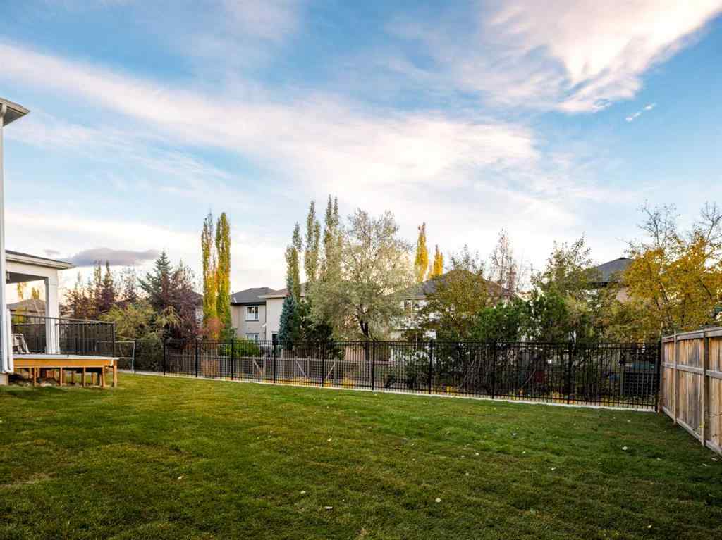 MLS® A2267209 - 75 Westland Park SW in West Springs Calgary, Residential