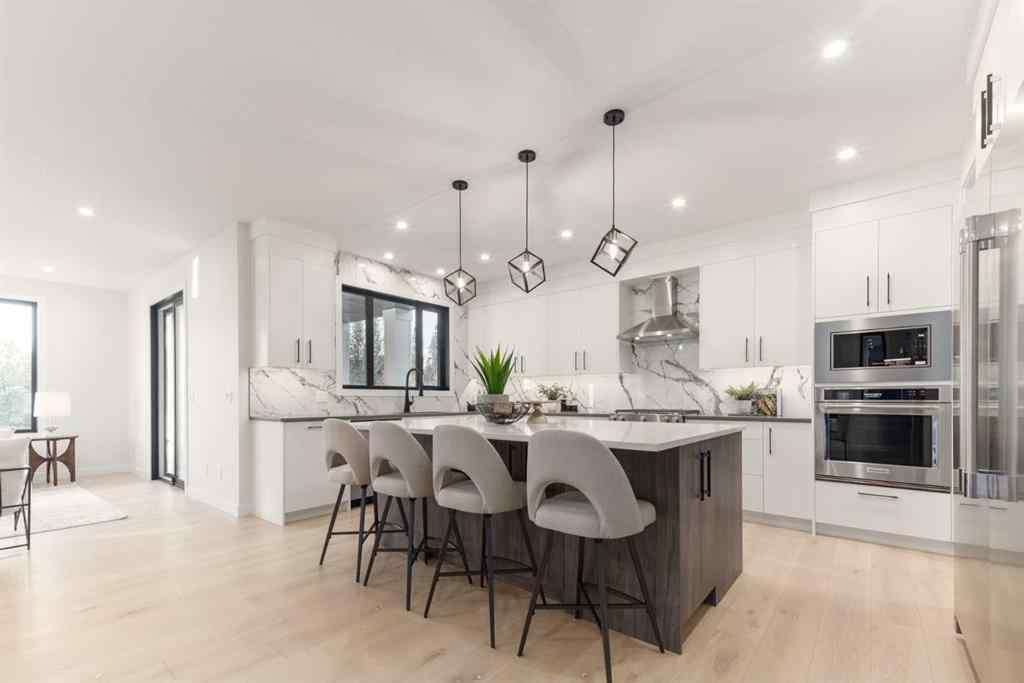 MLS® A2267209 - 75 Westland Park SW in West Springs Calgary, Residential