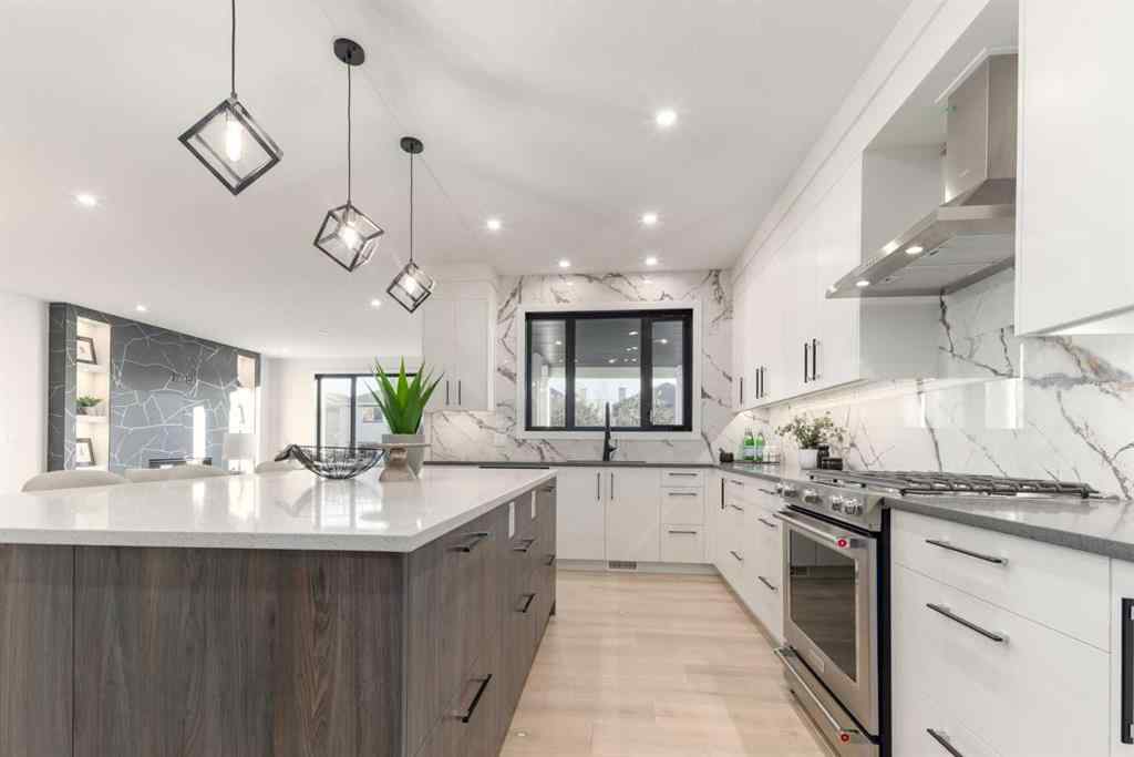 MLS® A2267209 - 75 Westland Park SW in West Springs Calgary, Residential