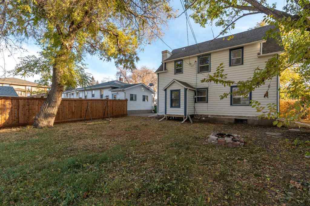 MLS® A2267210 - 5218 49 Street  in West Lloydminster Lloydminster, Residential