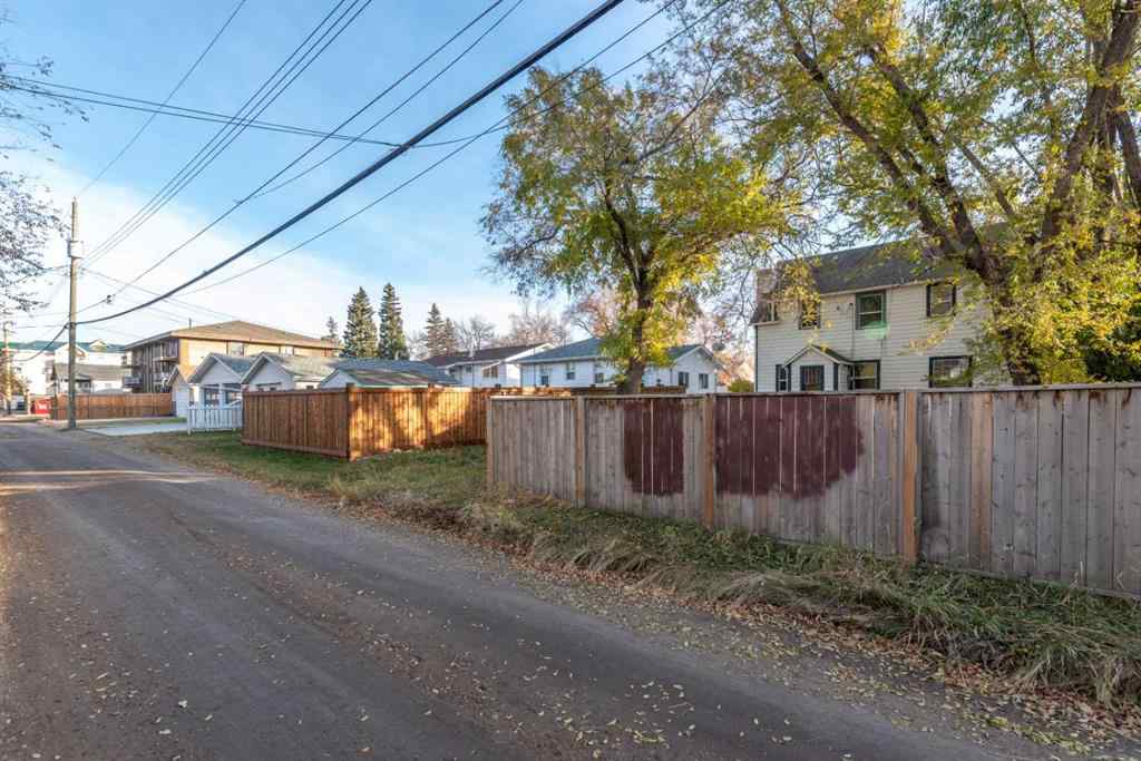 MLS® A2267210 - 5218 49 Street  in West Lloydminster Lloydminster, Residential