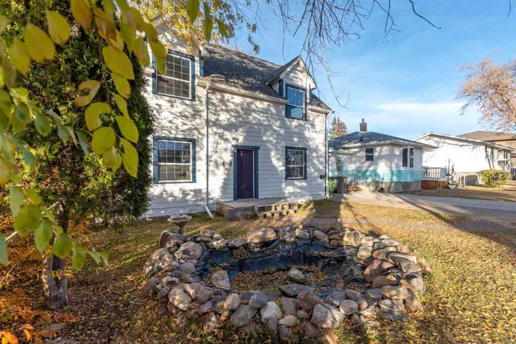 MLS® A2267210 - 5218 49 Street  in West Lloydminster Lloydminster, Residential