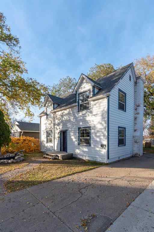 MLS® A2267210 - 5218 49 Street  in West Lloydminster Lloydminster, Residential