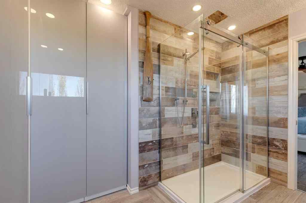 MLS® A2267211 - 244 Tuscany Ridge View NW in Tuscany Calgary, Residential