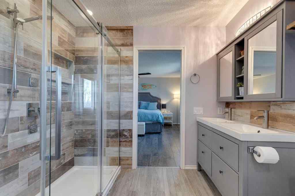 MLS® A2267211 - 244 Tuscany Ridge View NW in Tuscany Calgary, Residential