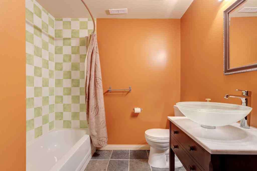 MLS® A2267211 - 244 Tuscany Ridge View NW in Tuscany Calgary, Residential