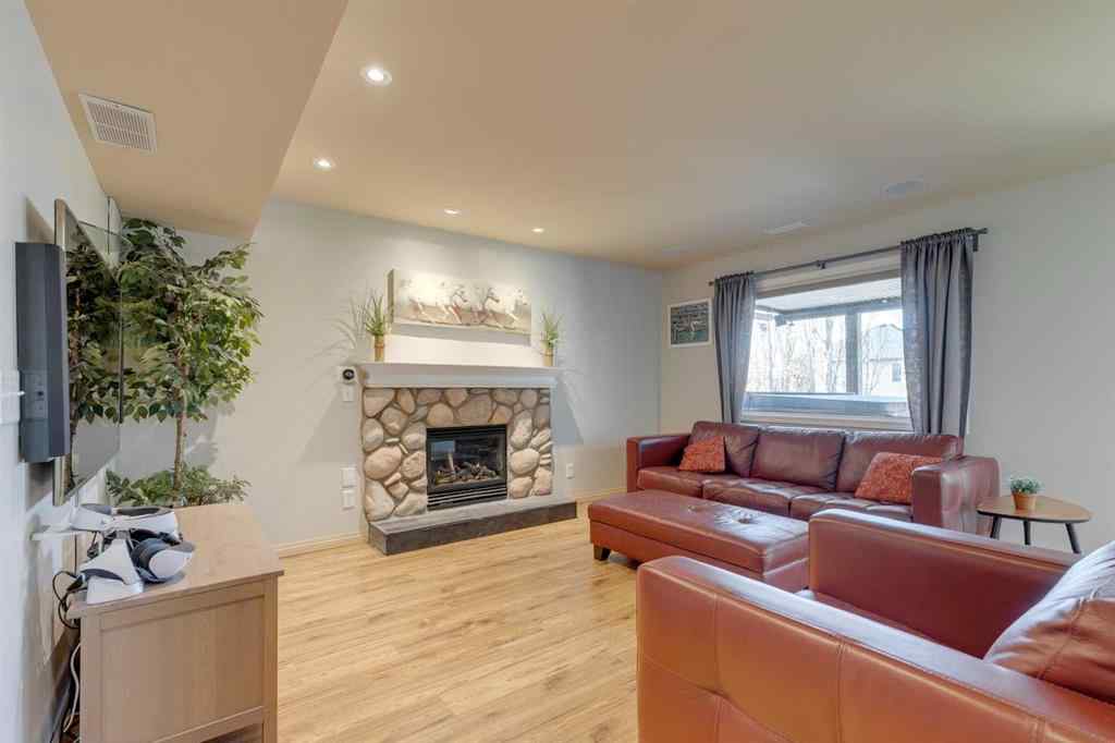 MLS® A2267211 - 244 Tuscany Ridge View NW in Tuscany Calgary, Residential
