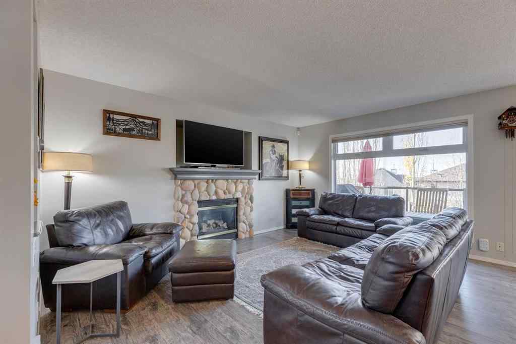 MLS® A2267211 - 244 Tuscany Ridge View NW in Tuscany Calgary, Residential