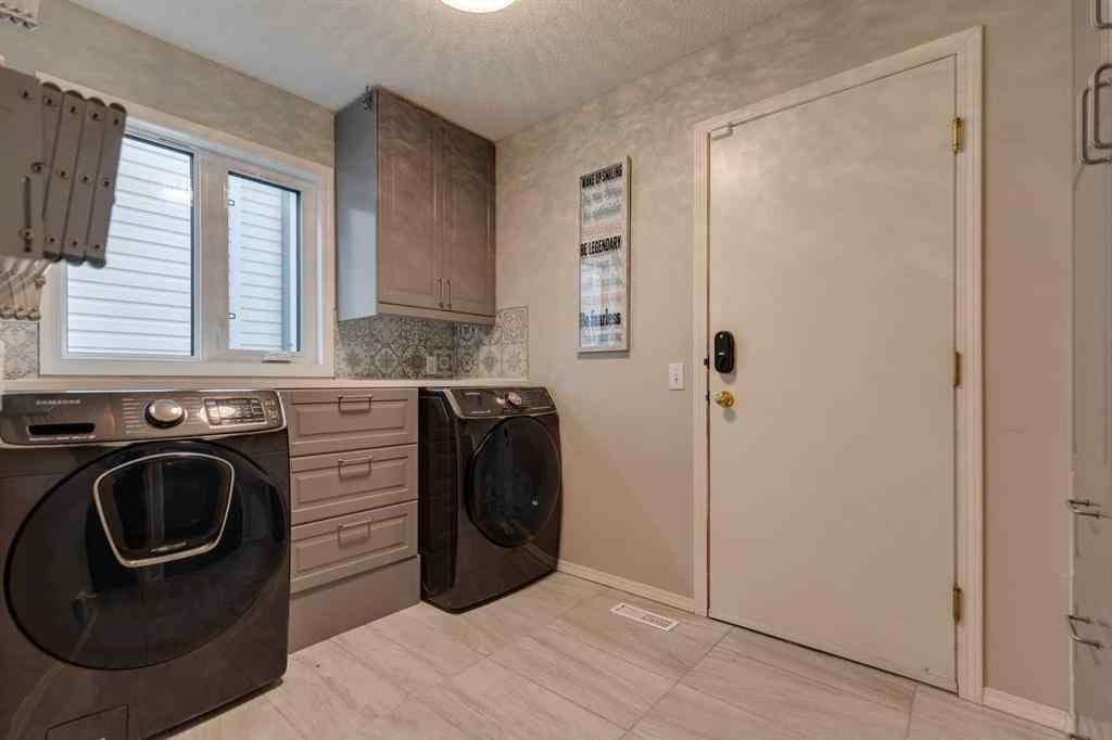 MLS® A2267211 - 244 Tuscany Ridge View NW in Tuscany Calgary, Residential