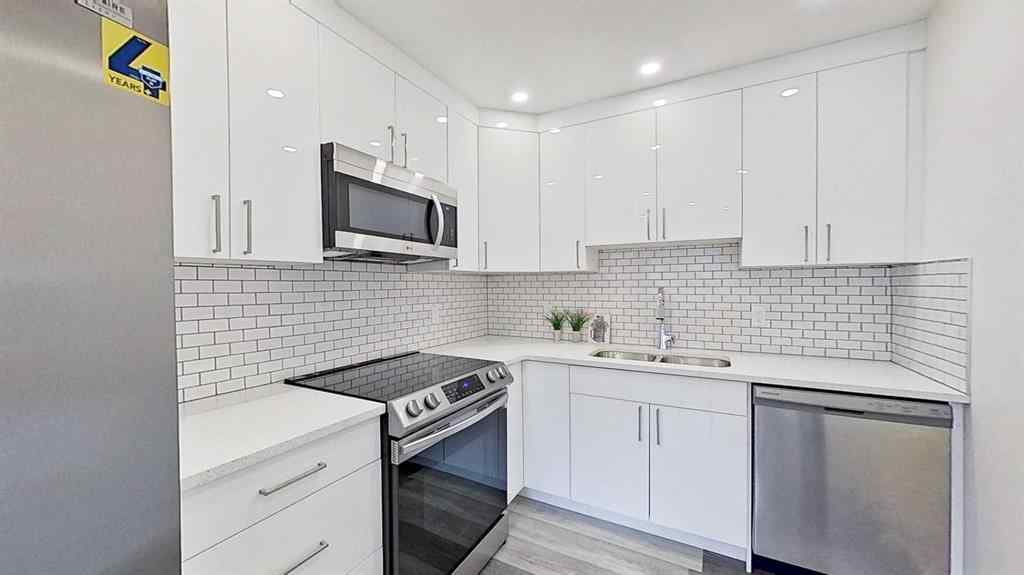 MLS® A2267213 - 4312 5A Avenue SE in Forest Heights Calgary, Residential