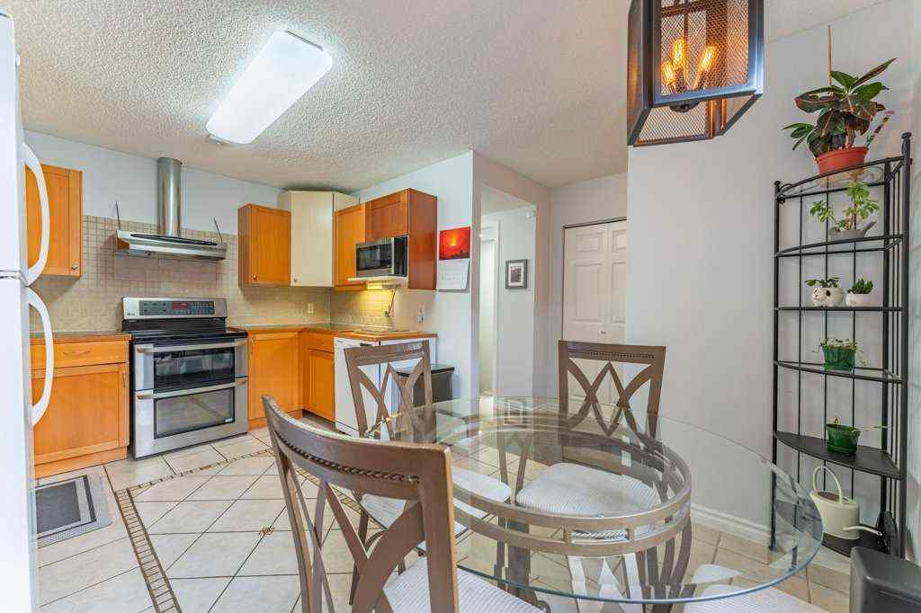 MLS® A2267216 - Unit #9 6503 Ranchview Drive NW in Ranchlands Calgary, Residential