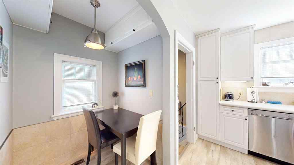 MLS® A2267217 - 845A 5 Street SE in River Flats Medicine Hat, Residential