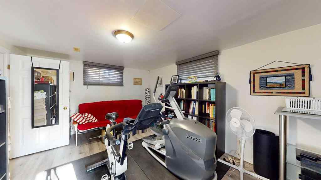 MLS® A2267217 - 845A 5 Street SE in River Flats Medicine Hat, Residential