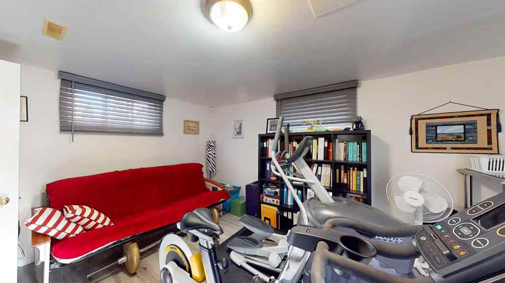 MLS® A2267217 - 845A 5 Street SE in River Flats Medicine Hat, Residential