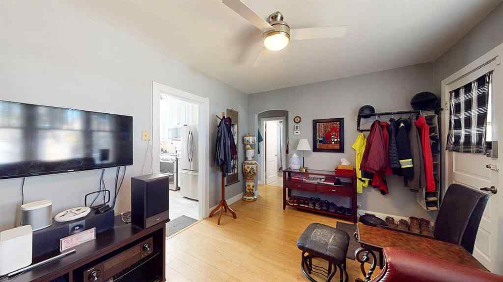 MLS® A2267217 - 845A 5 Street SE in River Flats Medicine Hat, Residential