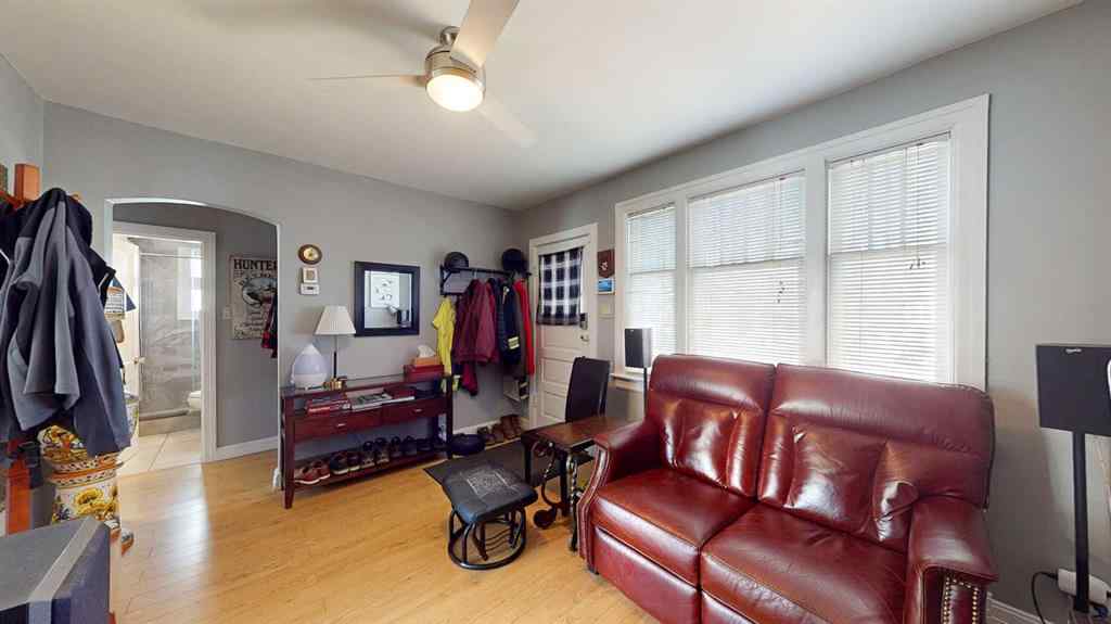 MLS® A2267217 - 845A 5 Street SE in River Flats Medicine Hat, Residential