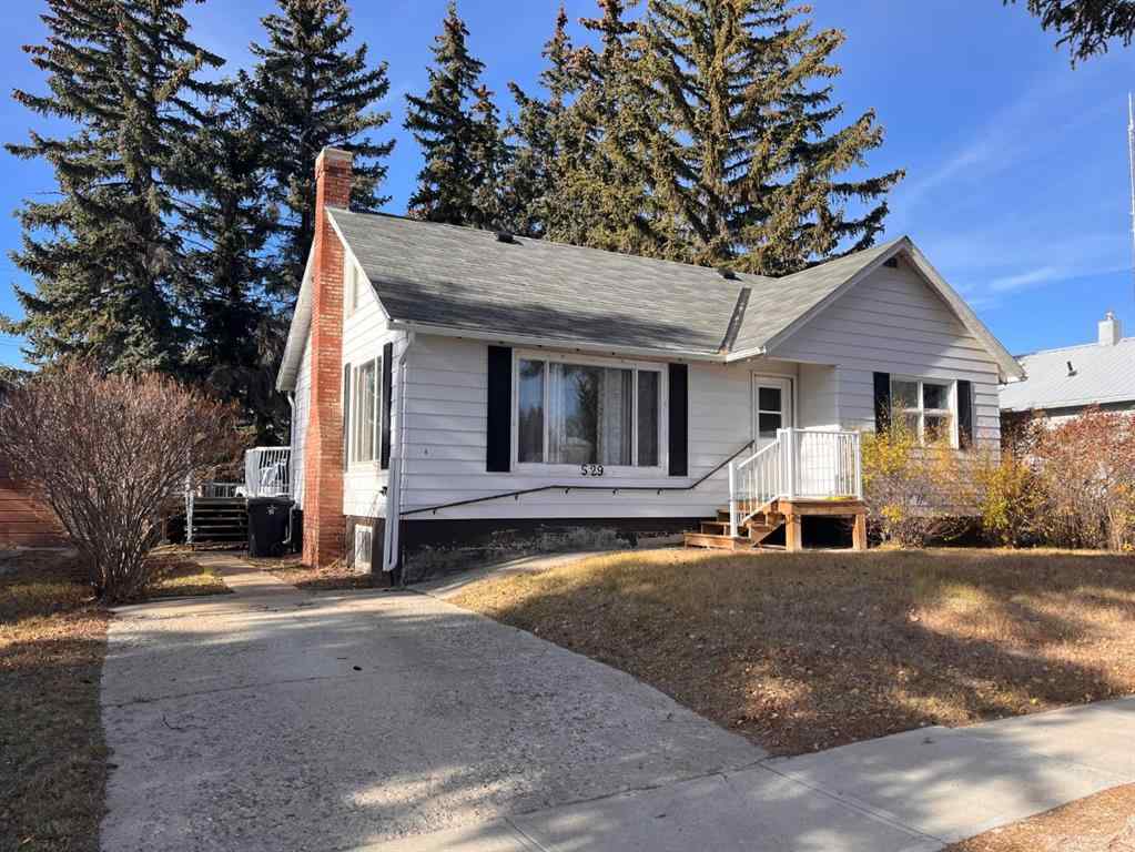 MLS® A2267218 - 529 Main Street   in NONE Milk River, Residential