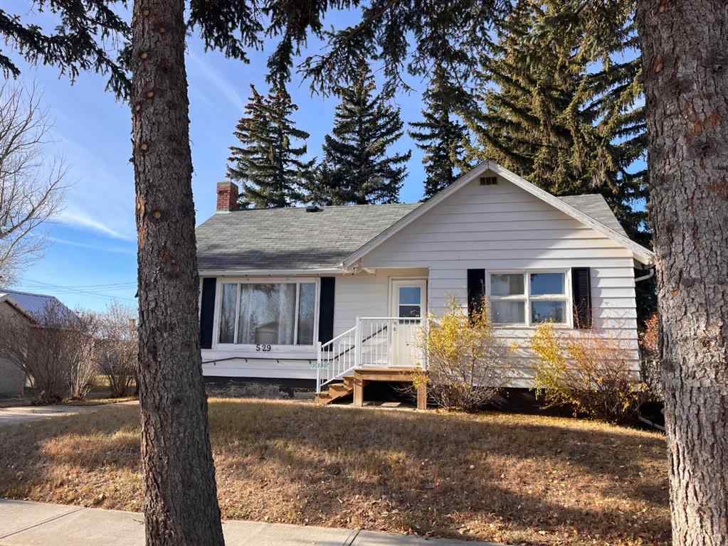 MLS® A2267218 - 529 Main Street   in NONE Milk River, Residential