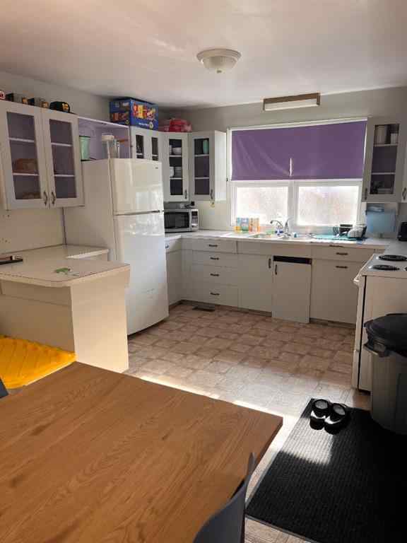 MLS® A2267218 - 529 Main Street   in NONE Milk River, Residential