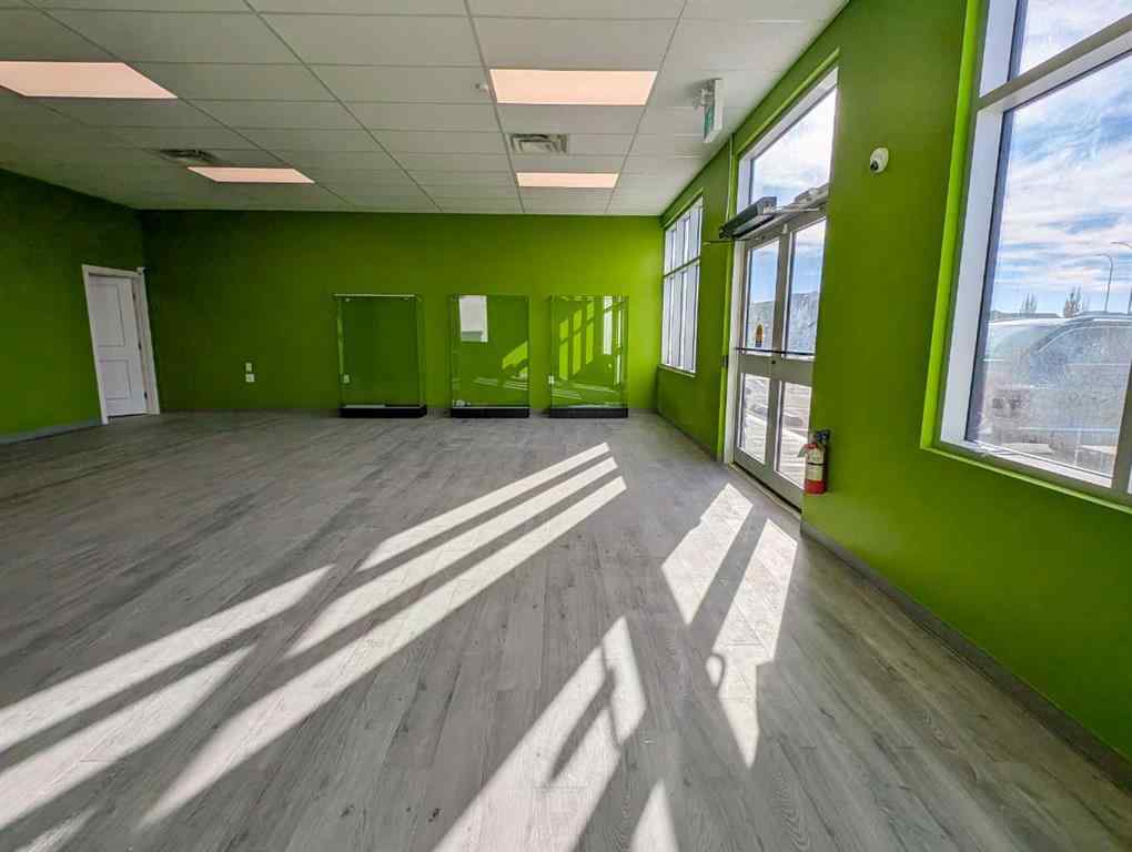 MLS® A2267220 - Unit #304 4979 Southlands Drive SE in Southland Medicine Hat, Commercial