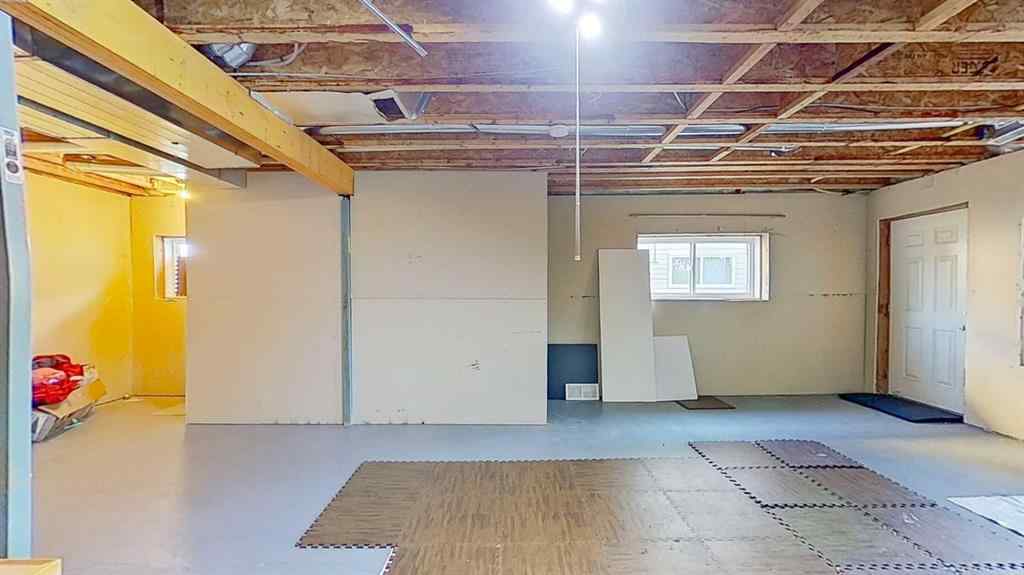 MLS® A2267221 - 728 Carriage Lane Drive  in NONE Carstairs, Residential