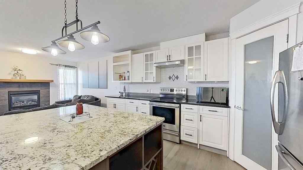 MLS® A2267221 - 728 Carriage Lane Drive  in NONE Carstairs, Residential