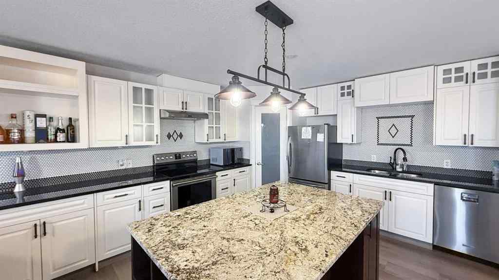 MLS® A2267221 - 728 Carriage Lane Drive  in NONE Carstairs, Residential