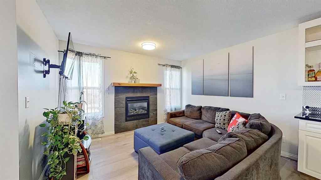 MLS® A2267221 - 728 Carriage Lane Drive  in NONE Carstairs, Residential