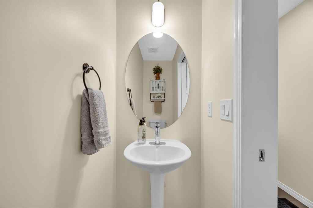 MLS® A2267222 - 128 Country Village Manor NE in Country Hills Village Calgary, Residential