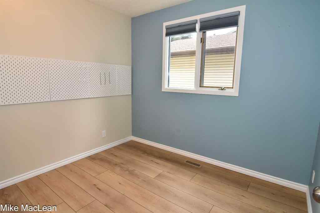 MLS® A2267224 - 723 Whitehill Way NE in Whitehorn Calgary, Residential