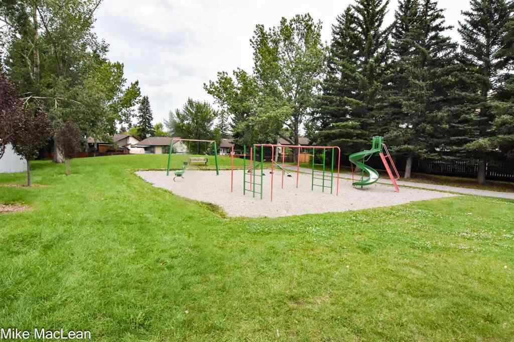 MLS® A2267224 - 723 Whitehill Way NE in Whitehorn Calgary, Residential