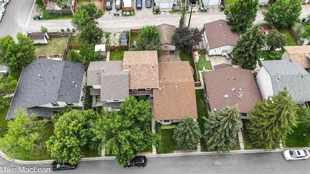 MLS® A2267224 - 723 Whitehill Way NE in Whitehorn Calgary, Residential