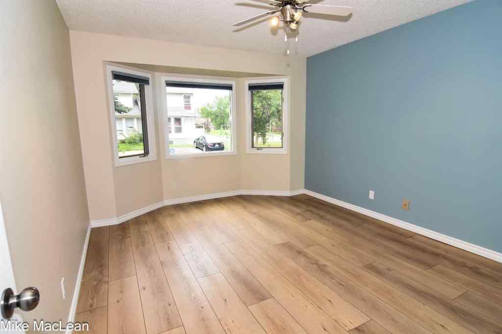 MLS® A2267224 - 723 Whitehill Way NE in Whitehorn Calgary, Residential