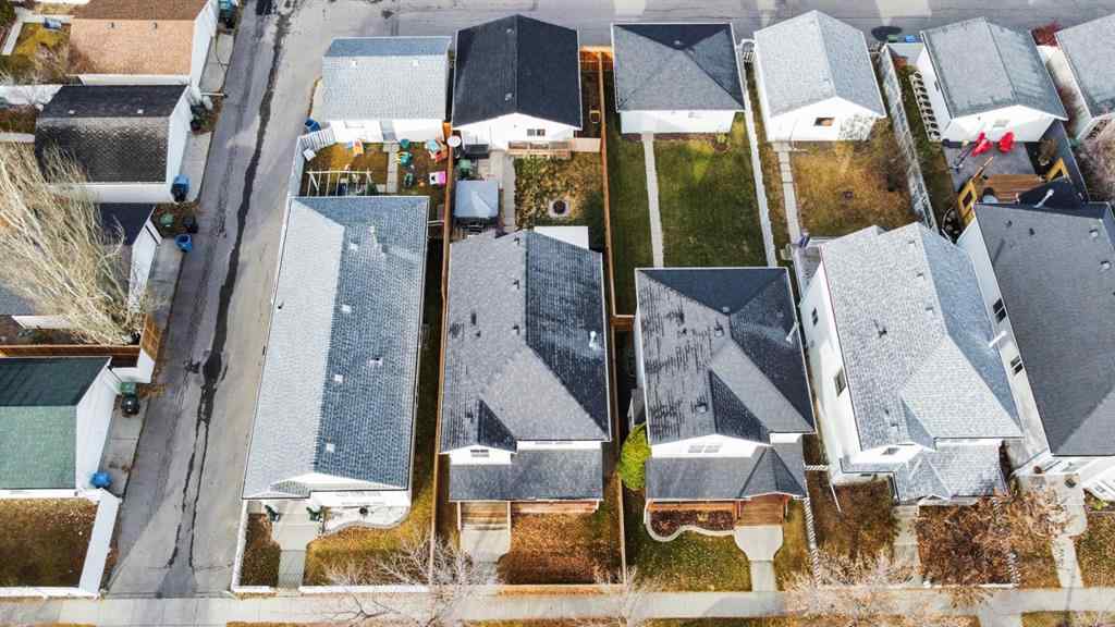 MLS® A2267228 - 144 Inverness Rise SE in McKenzie Towne Calgary, Residential