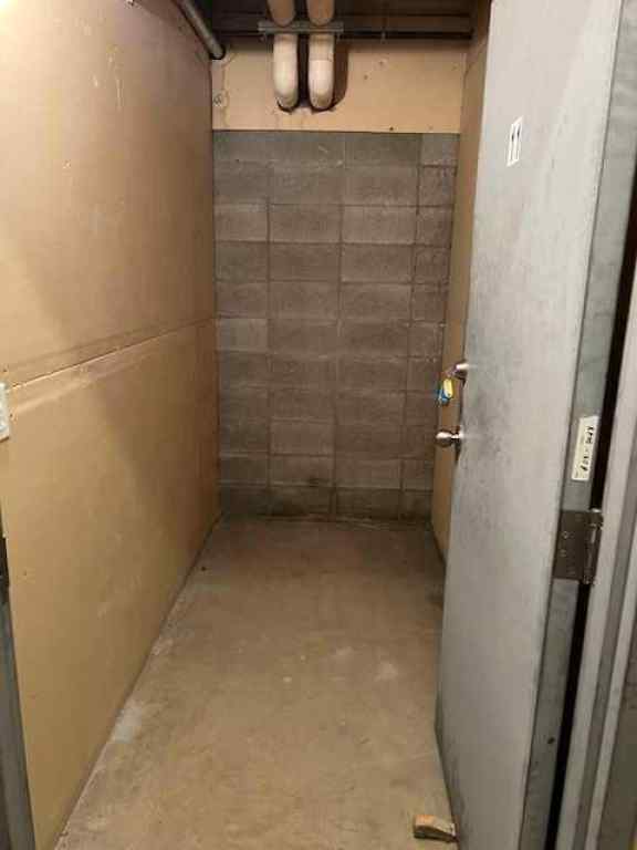 MLS® A2267229 - Unit #204 4603 Varsity Drive NW in Varsity Calgary, Commercial