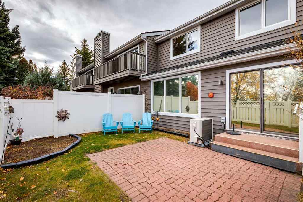 MLS® A2267237 - 24 Wood Crescent SW in Woodlands Calgary, Residential