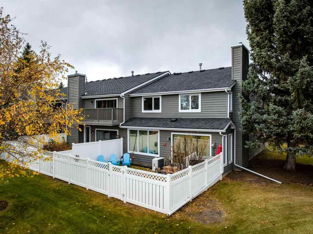 MLS® A2267237 - 24 Wood Crescent SW in Woodlands Calgary, Residential