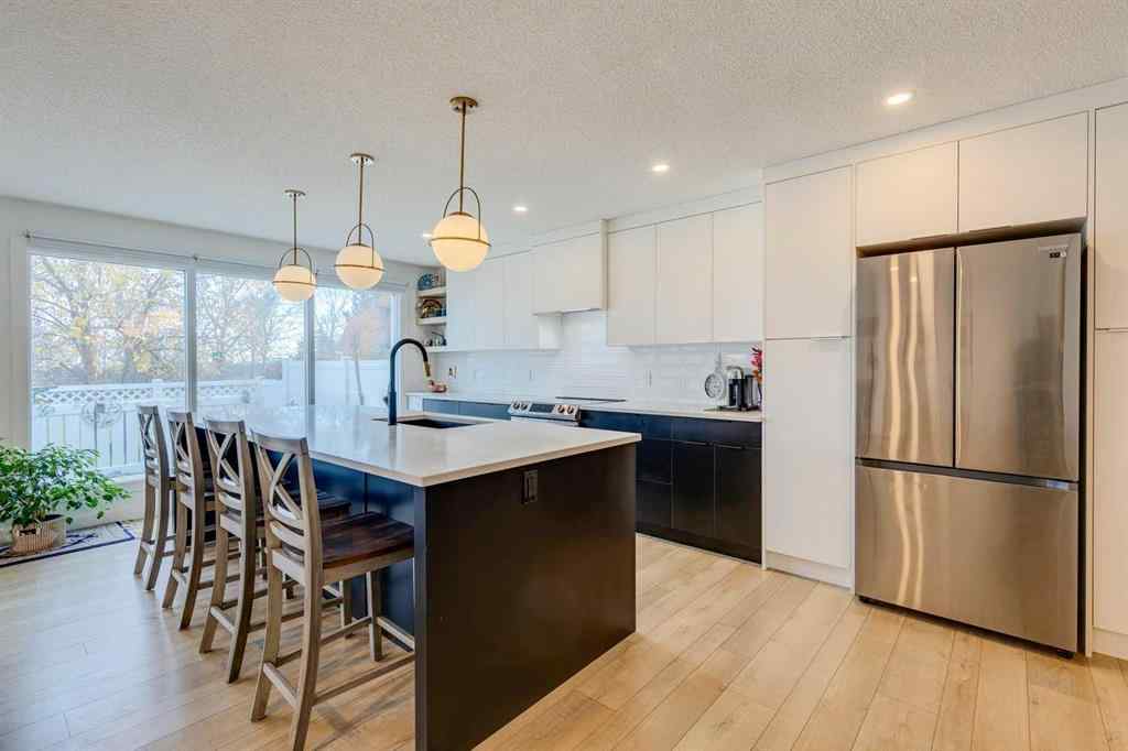 MLS® A2267237 - 24 Wood Crescent SW in Woodlands Calgary, Residential